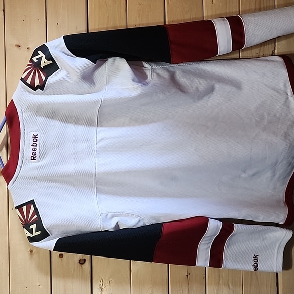Reebok Arizona Coyotes Women's Size Small NHL - Picture 7 of 7